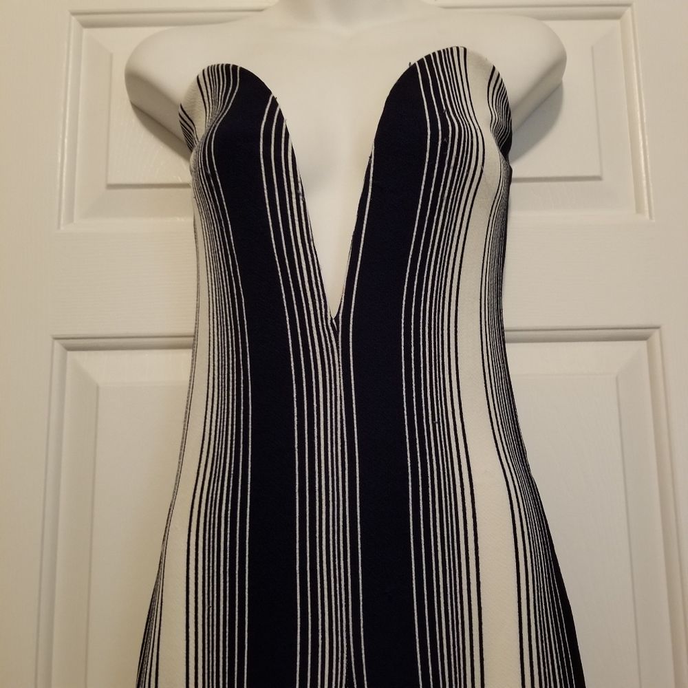 Romper - Picture 2 of 3